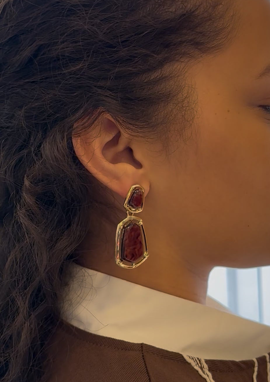 Brinco Castanho e Dourado