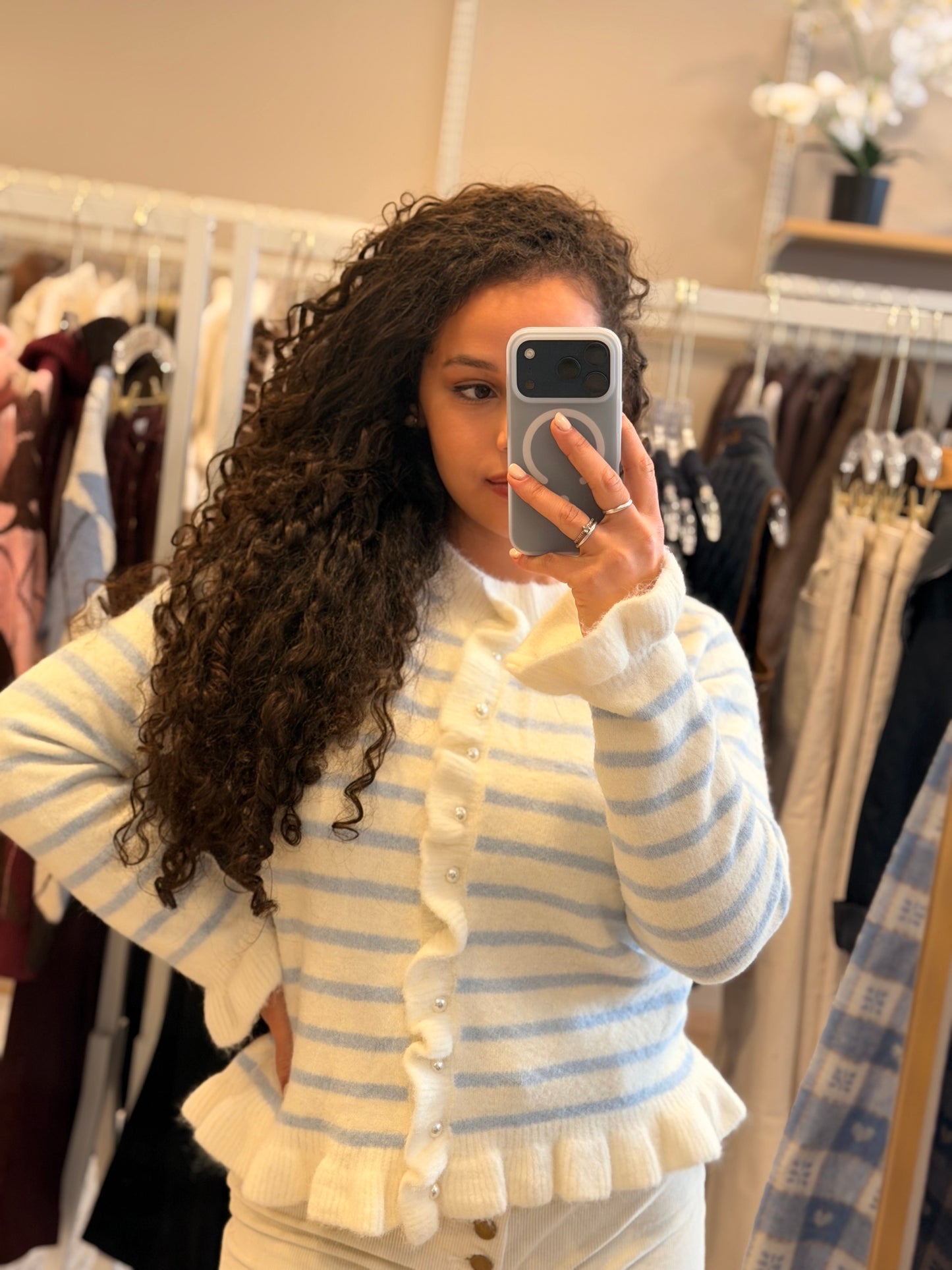 CARDIGÃ DE MALHA RISCAS AZUIS