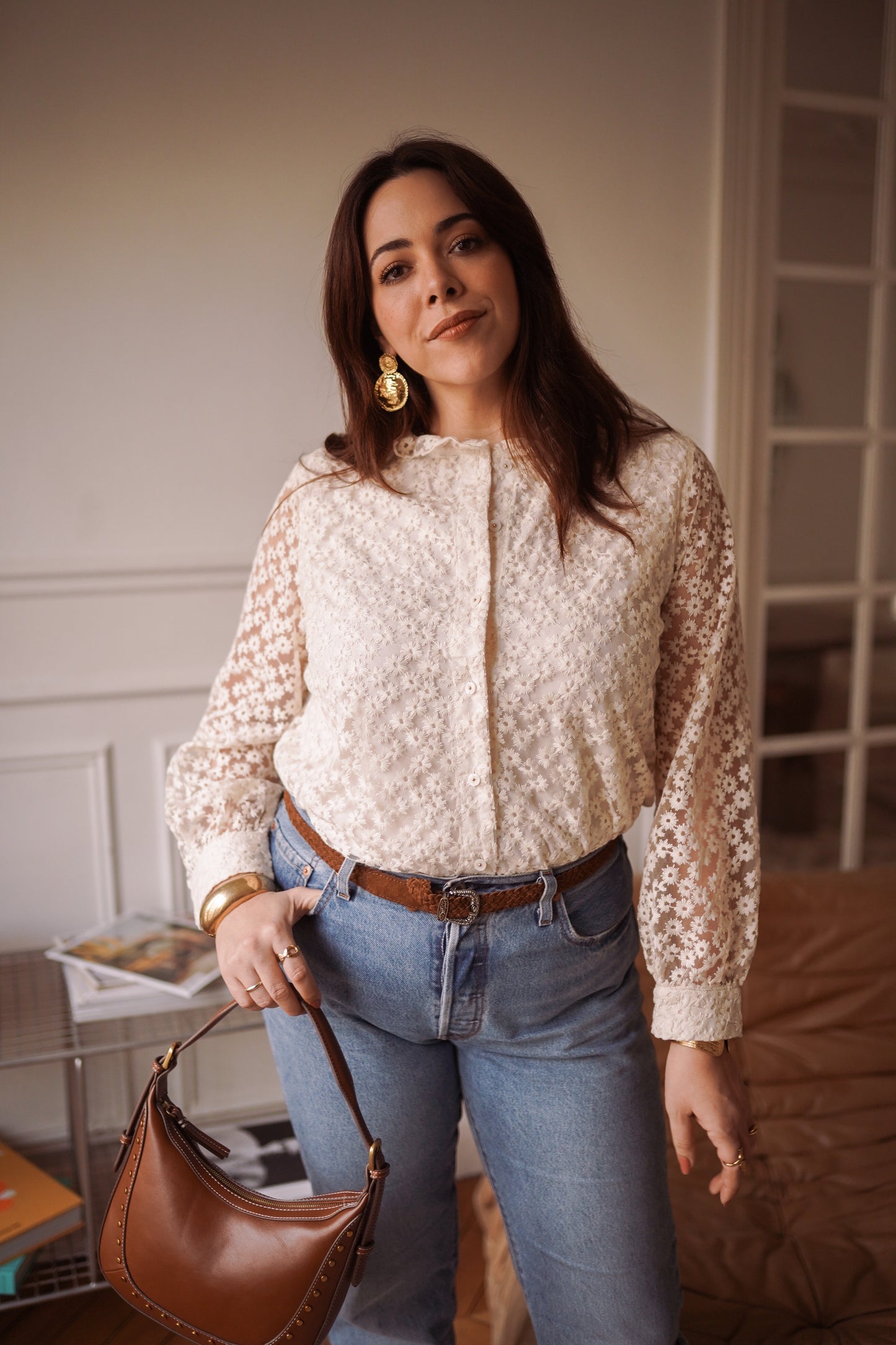 Camisa Flores Bordadas