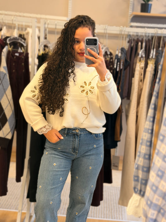 CAMISOLA DE MALHA FLORES E BRILHOS