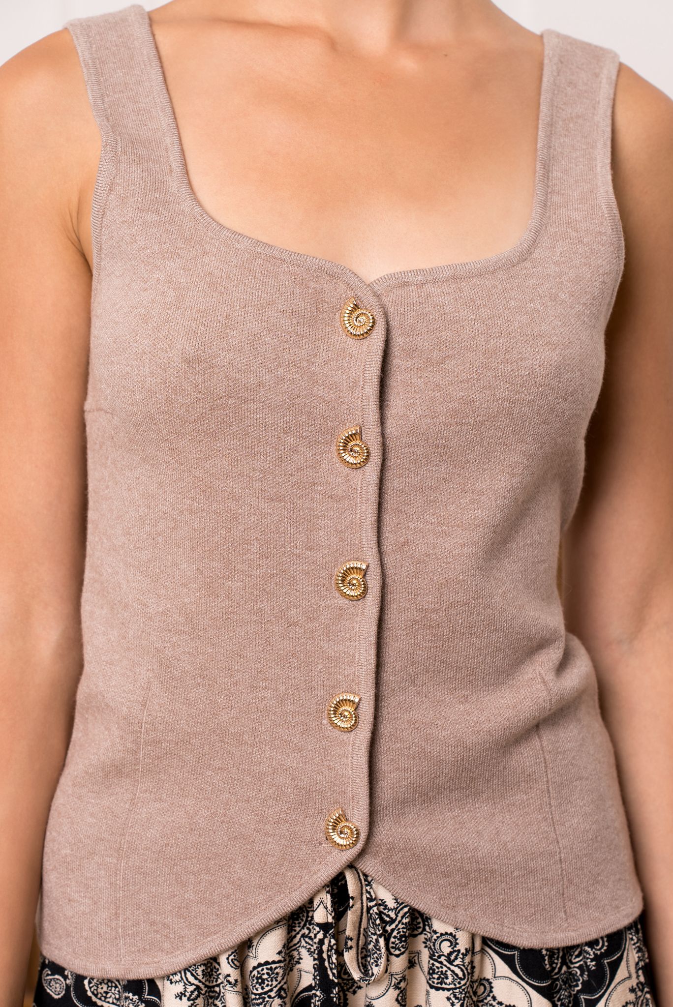 Colete de malha creme